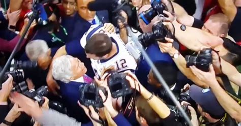 Sure Looked Like Tom Brady & Robert Kraft Kissed On The Lips After ...