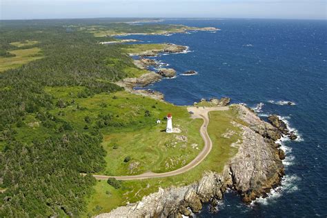 Louisbourg Lighthouse in Louisbourg, NS, Canada - lighthouse Reviews - Phone Number - Marinas.com