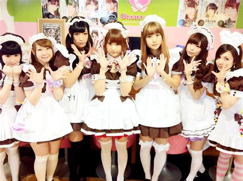 maid cafe tokyo | One Step 4Ward