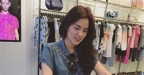 Foto Dan Biodata Lengkap Raisa Andriana