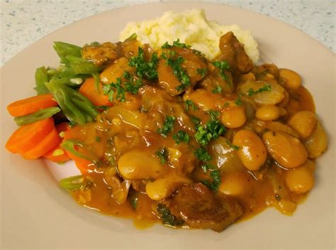 Jenny Eatwell's Rhubarb & Ginger: Navarin of lamb - at long last!