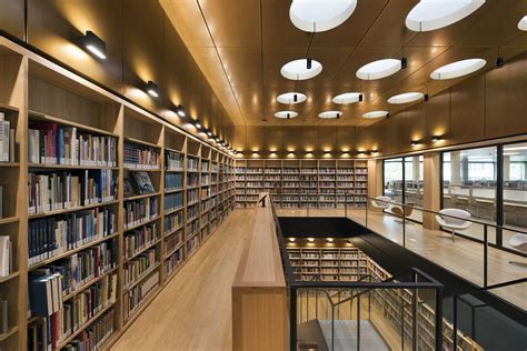 Erasmus University Rotterdam Library Renovation - Education Snapshots