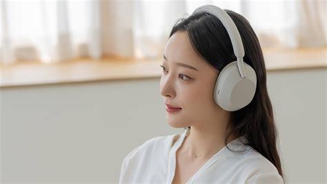 Bose 700 vs Sony WH-1000XM5: Which is better?