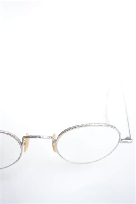 Vintage 1950s Wire Rim Glasses – Classic Pince Nez Ey… - Gem