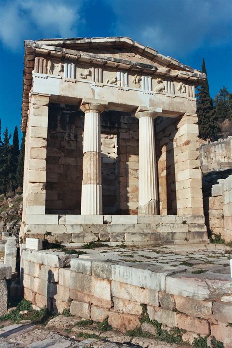 File:Treasury of Athens at Delphi.jpg - Wikipedia