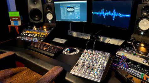 Three Ways To Use an Audio Mixer In Your Recording Studio! - Front End Audio