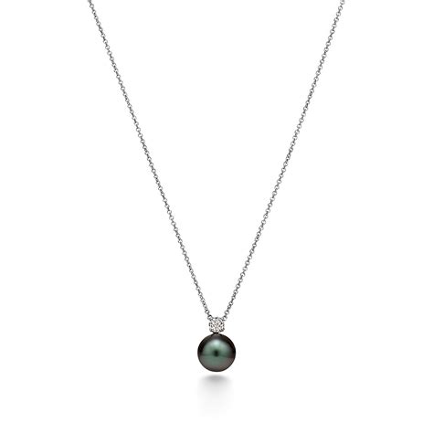 Pendant in 18k white gold with Tahitian pearls and diamonds. | Tiffany ...