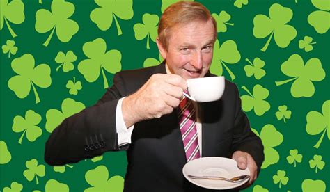 Enda Kenny to resolve political career after Paddy's day trip to US ...