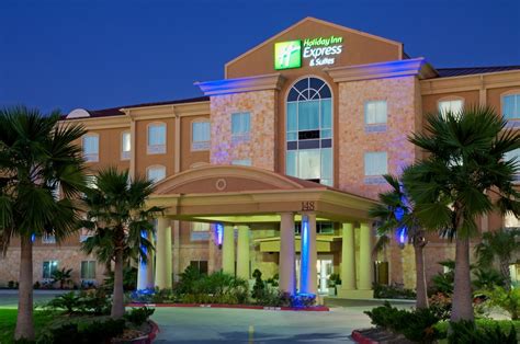 HOLIDAY INN EXPRESS® HOTEL & SUITES HUNTSVILLE - Huntsville TX 148 South I 45 77340