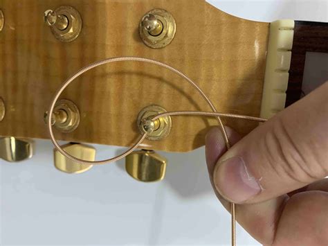 How to Restring a Guitar - The Only Guide You Need