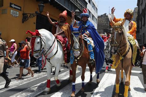 Three Kings Day (Bajada de Reyes) in Peru | Maximo Nivel