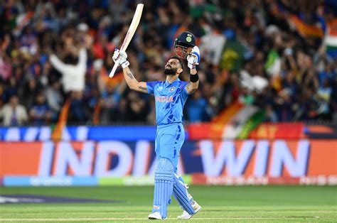 IND vs SL: Virat Kohli बने वनडे में सबसे ज्यादा रन बनाने वाले पांचवे ...