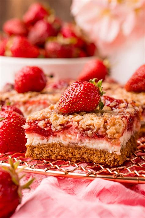 Strawberry Cheesecake Bars Recipe - Sugar and Soul