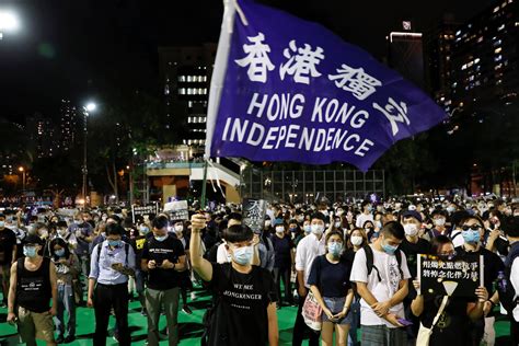 Hong Kong protest movement marks one-year anniversary, calling to the streets | Daily Sabah