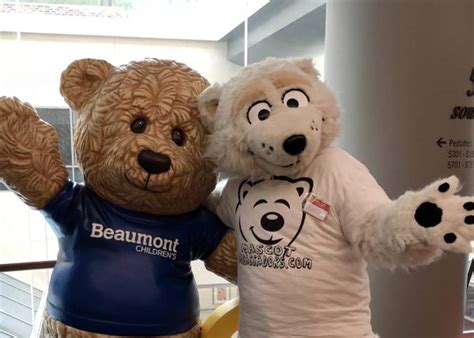 Beary the adorable Polar Bear Mascot visits Beaumont children’s hospital | Mascot Ambassadors