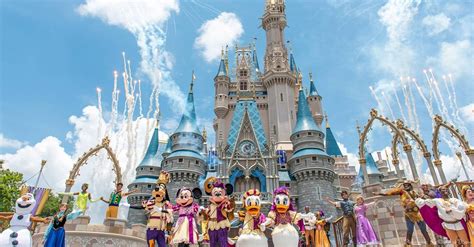 8 Things You Might Not Know About Vacationing at Walt Disney World | How To Disney