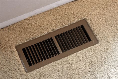 How to Clean Floor Heating Vents? - EasyHomeTips.org