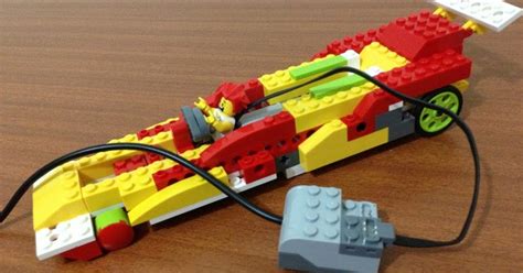 wedobots: LEGO® WeDo designs for the busy teacher: Dragster II