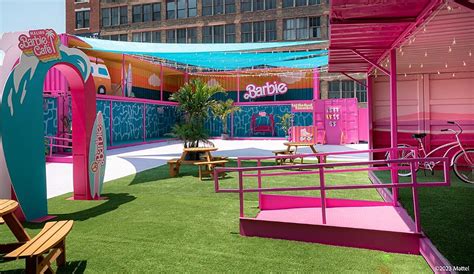 Malibu Barbie Cafe Coming to Mall Of America