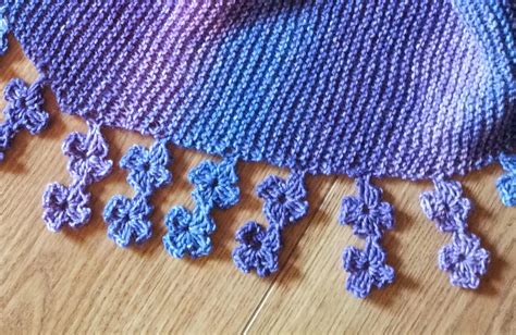 Knitting and so on: Falling Blossoms Scarf