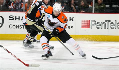 Forward Scott Laughton to Phantoms on Conditioning Loan - Lehigh Valley ...