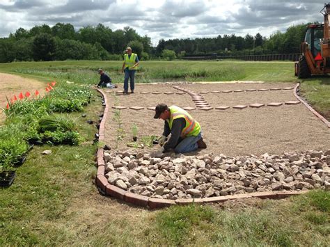 Rain Garden Examples | Northcentral Wisconsin Stormwater Coalition (NCWSC)