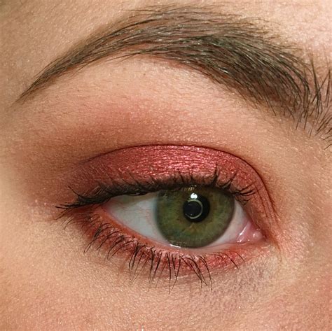 Red Eyeshadow Ideas