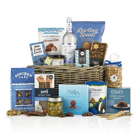 Christmas Hampers for 2021 - Peter's Yard