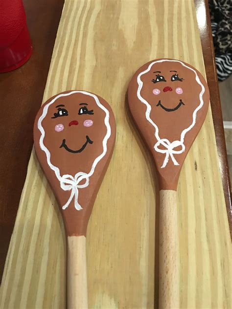 Pin by DBK on Spoon projects | Christmas spoons, Gingerbread crafts, Xmas crafts