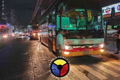 EDSA Carousel bus operators want exclusive lane removed - Truck & Bus News