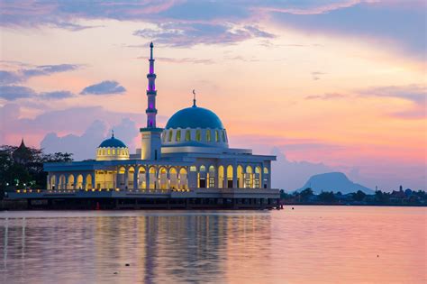 Masjid India Kuching / Floating Mosque - The Waterfront Hotel