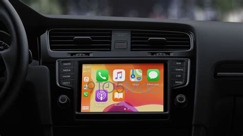 iOS 14 CarPlay may support custom wallpapers with automatic light/dark ...