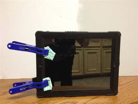 >$5 IPad Stand : 8 Steps - Instructables