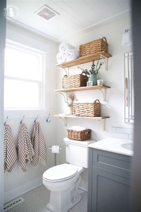 25 Smart Bathroom Towel Storage Ideas - DigsDigs