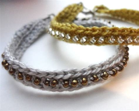 25 Free Crochet Bracelet Patterns For Beginners - Patterns Hub