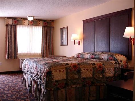 Collect information on famous attractions near Executive Inn & Suites ...