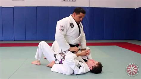 Controlling the Mount with Saulo Ribeiro (BJJLIBRARY.COM) - YouTube