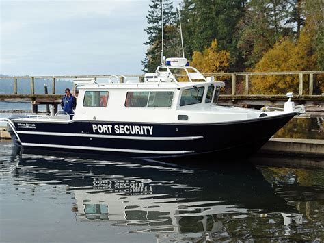 32' Cuddy Cabin Aluminum Boat by Silver Streak Boats