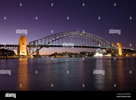 Sydney Harbour Bridge in Sydney Harbour, Sydney, New South Wales ...