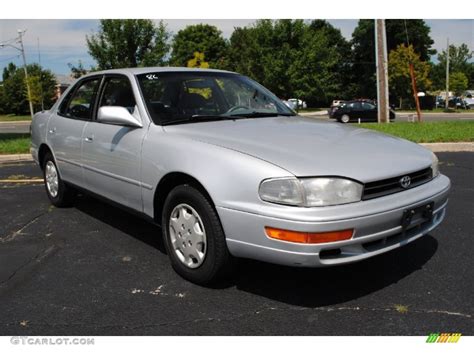 Silvermist Metallic 1992 Toyota Camry LE Sedan Exterior Photo #69665084 ...