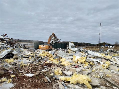 The Atlanta Dragway Tower Comes Down