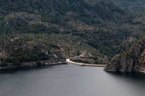 Hetch Hetchy | Hetch Hetchy Dam & Reservoir History | Yosemite.com