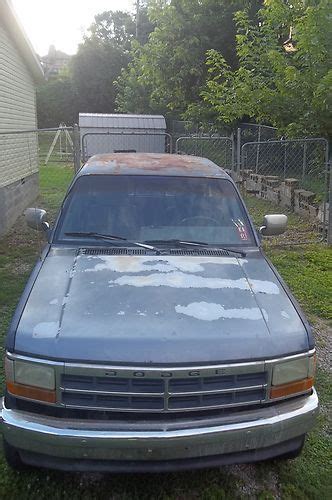 Sell used 1991 Dodge Dakota Base Extended Cab Pickup 2-Door 5.2L 2 in ...