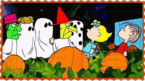 7 Snoopy Halloween Wallpapers - Wallpaperboat