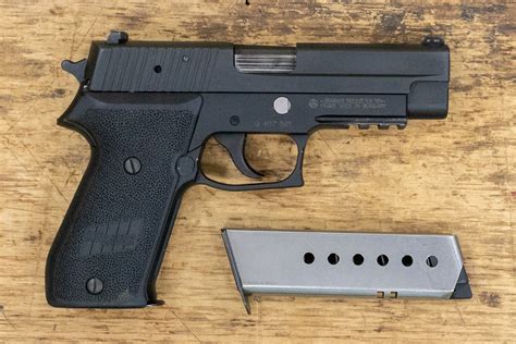 Sig Sauer P220 45 ACP DA/SA Police Trade-in Pistols with Rail (Very Good Condition) | Sportsman ...