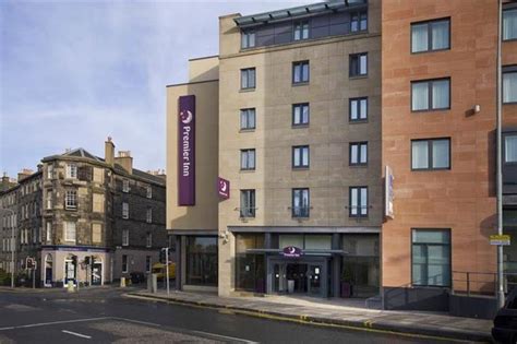 Premier Inn Edinburgh Central - Compare Deals