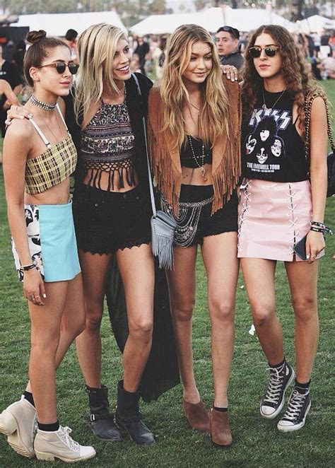 We love these boho looks! Great for the upcoming 2017 summer festivals ...