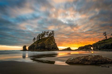 Second Beach on the Olympic Peninsula, Washington by Miles Smith | Places to go, Favorite places ...