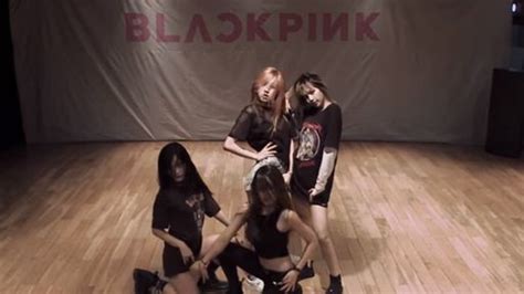 Get The Look-BlackPink "Boombayah" Dance Practice | BLINK (블링크) Amino