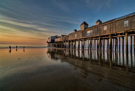 Old Orchard Beach Pier Photograph by Roni Chastain